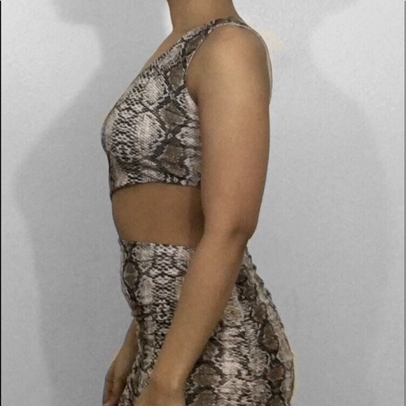 π
π»ββοΈ SOLD OUT 1 LEFT Python Dream Dress - Picture 3 of 5